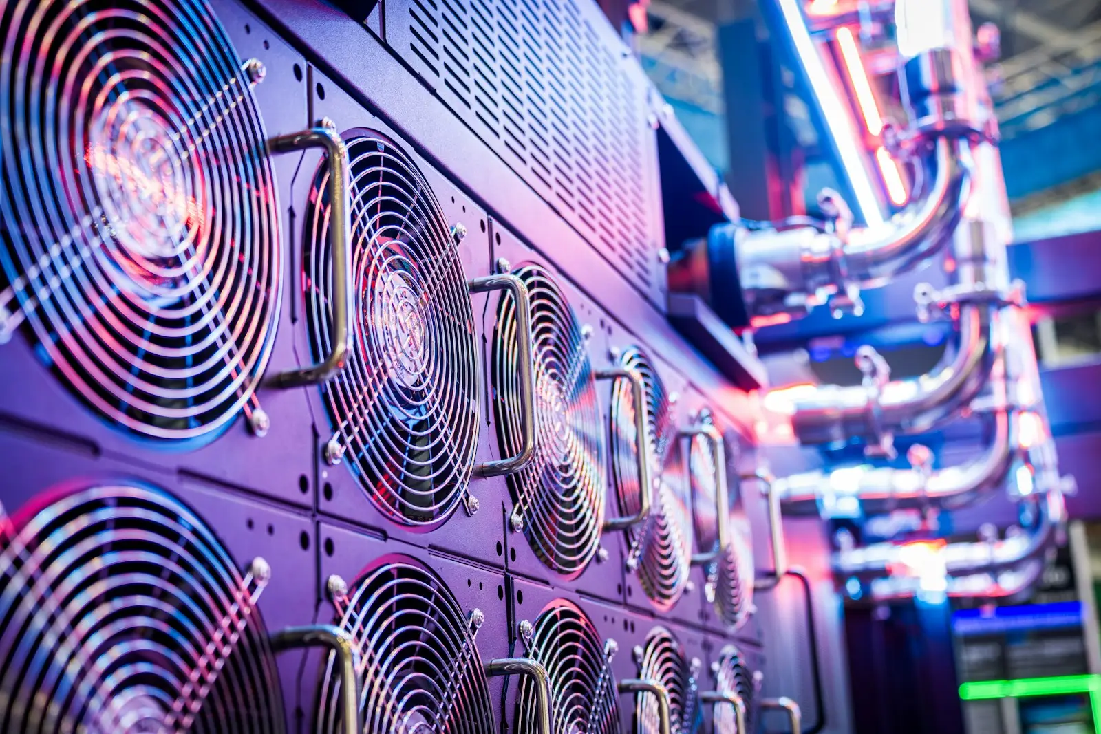 CPU vs GPU for DFT Calculations: Benchmarks and Guidance